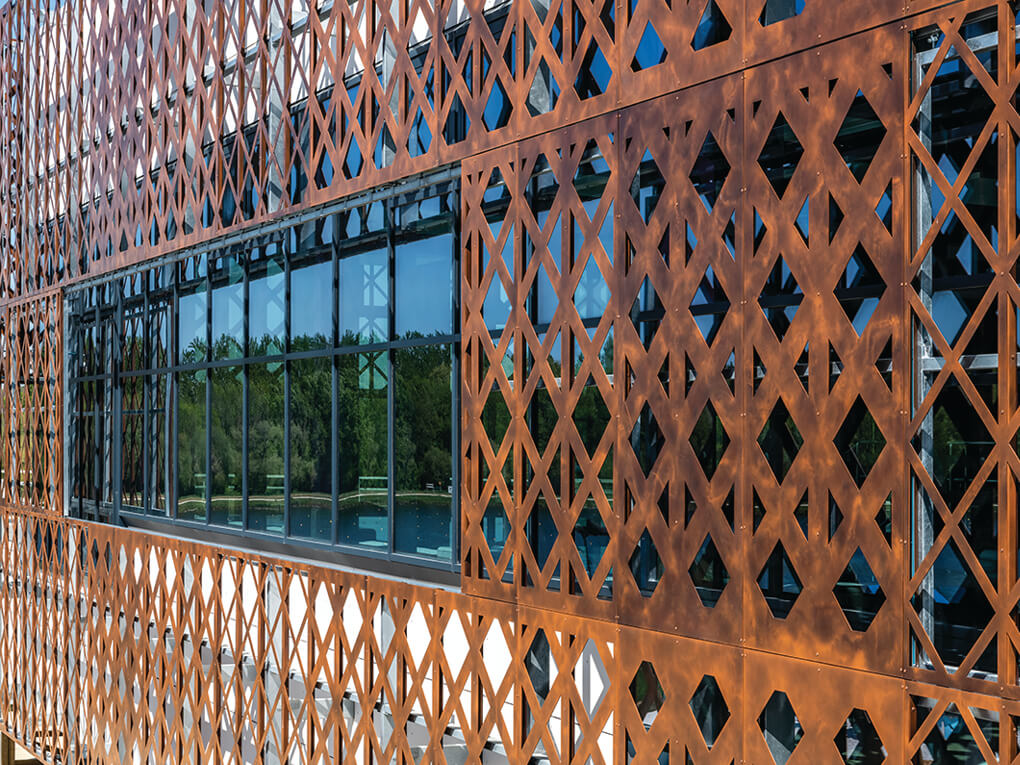 AP-MA architecture : centre aquatique de Libourne, détail façade